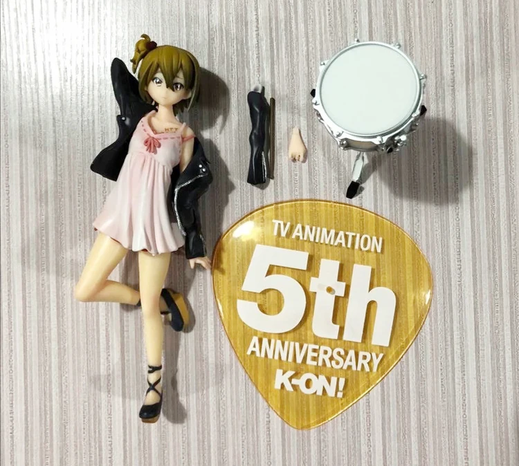 5th Юбилей Azusa Nakano K-ON аниме Рисунок akiyama Mio рицу тайнака ПВХ 1/8 девочка играть музыкальная модель игрушки полностью из коллекций