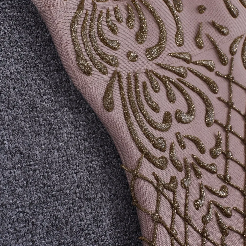 s1004-nude-7