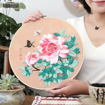 

DIY Ribbon Flowers Embroidery Set with Hoop for Beginner Needlework Kits Cross Stitch Series Arts Crafts Sewing Decor Needle Art