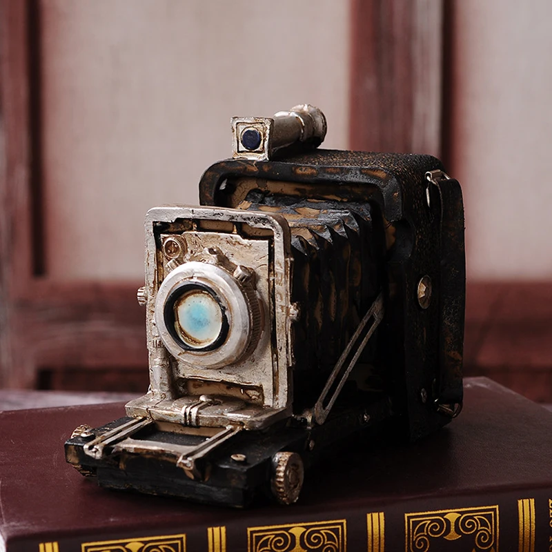 Смол камера. Декор "фотоаппарат". Смол камера. Интехтрейд катализаторы горения. Zeiss ikon nettar 515_16 details.