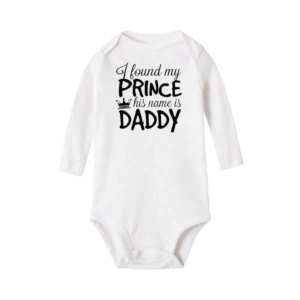 Осенние боди для новорожденных с принтом «I Found My Prince His Name Is Daddy», комбинезоны с длинными рукавами, одежда для девочек, одежда для маленьких девочек, Roupas bebe