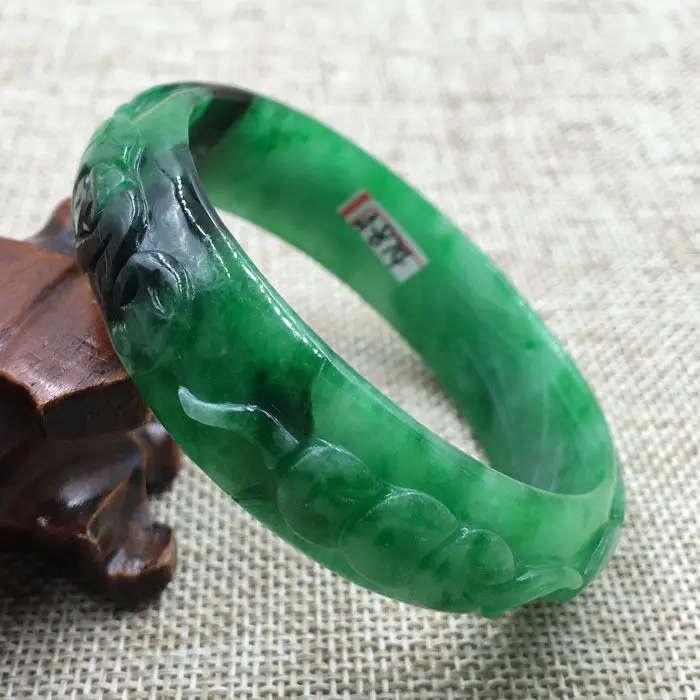 

A-874 Vintage China Hand-carved Emerald Green Jadeite Jade Bangle Bracelet 58mm 28% 10.13