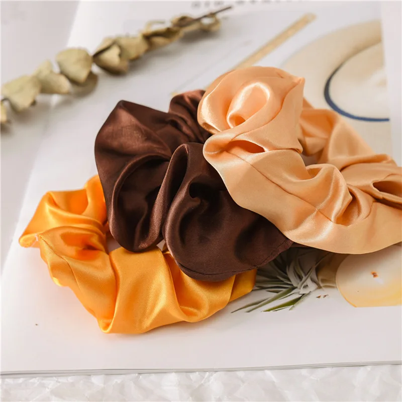 9639681556_2004744291