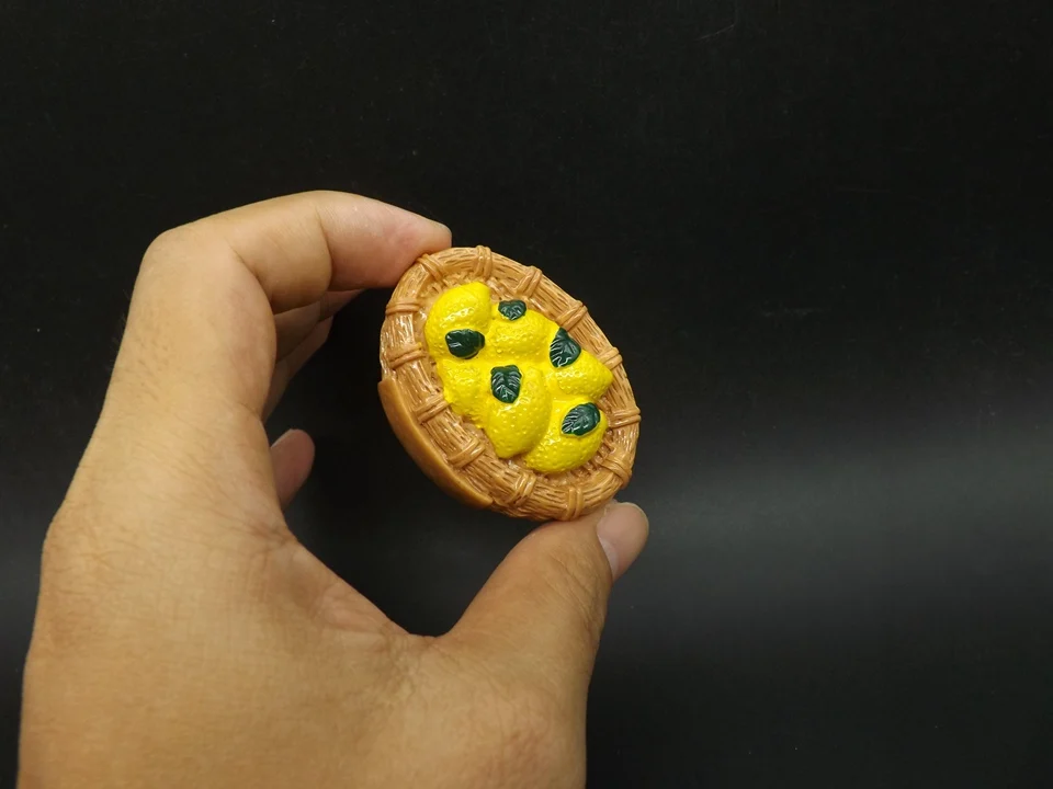 Tiny-Food019-Lemon (2)