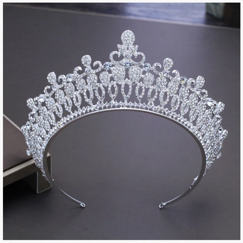 

Wedding Brides Princess Crown Hair Ornaments Rhinestone Bridal Tiaras Accessory Women Vintage Crowns Party Hair Decoration CR147