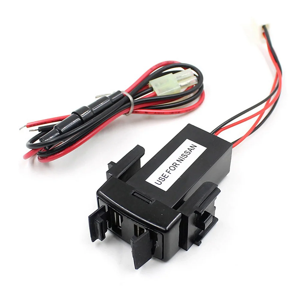 

5V 2.1A Dual USB Car Charger Mobile Phones Navigation GPS Tracker Auto Charger Socket Car Charger Power Adapter For Nissan Cars