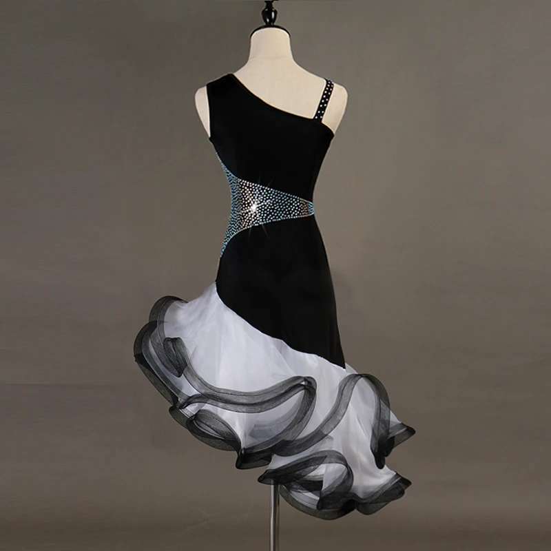 O1CN01guZTWB2FDyUNv8qII_!!677918847