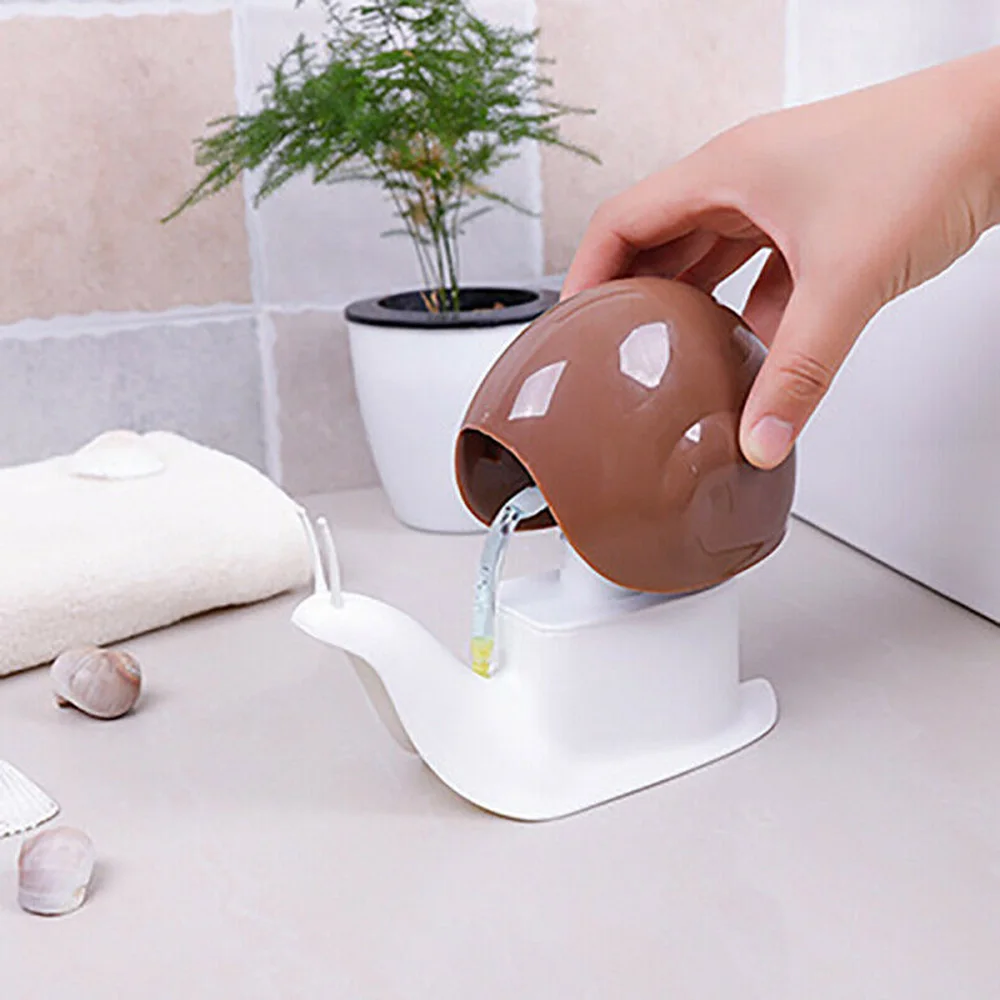 New Liquid Soap Dispenser Cartoon Snail Shaped Shower Shampoo Dispenser Bottles Press Type Bottling Bathroom Accessories