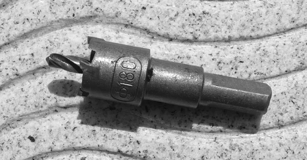 

18MM Tungsten Carbide tipped Stainless Steel Sheet Cutter Hole Saw (10MM shank)