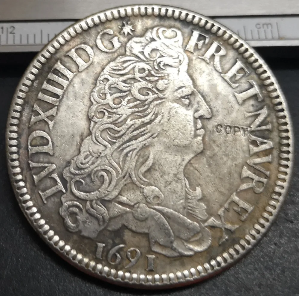 1690-1693 Франция-Королевство 1 Ecu-Луи XIV Посеребренная копия монеты (Выберите любую