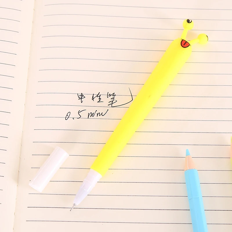 Cute snail gel pens 0.5mm black ink pen Cartoon Stationery Office School supplies Canetas escolar3