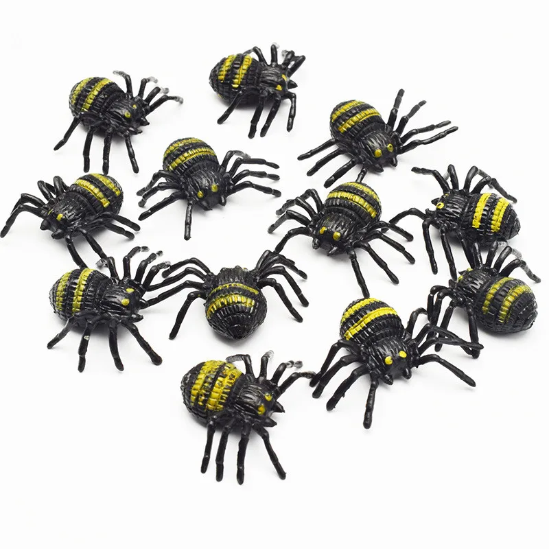 10pcs PVC Artificial Simulation Plastic Bugs Fake Spiders for Halloween Party Favors Decoration Toys Game party dress up props