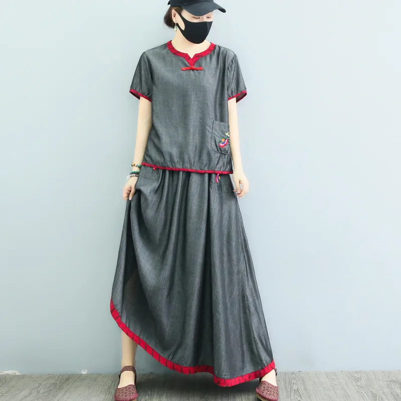 

summer 2019 new suit tencel denim embroidery stitching short sleeve T-shirt + bust skirt, 2 sets