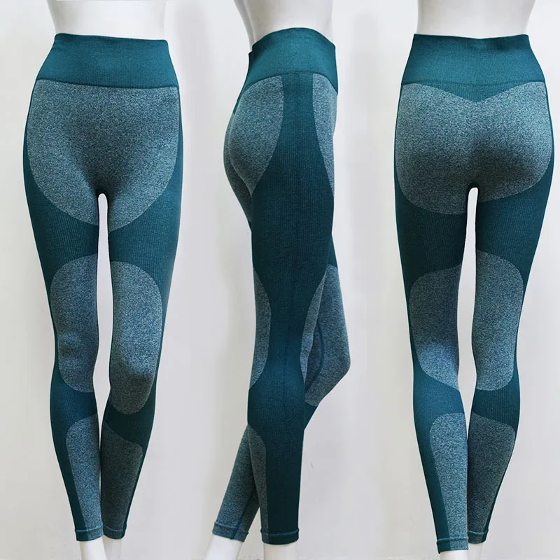 10432423610_46371432