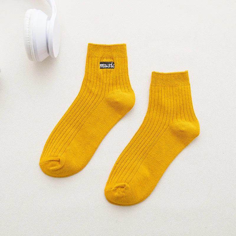 Забавные носки-чулочно-носочные изделия средней длины с двойной иглой для влюбленных, хлопковые однотонные женские носки с вышивкой, школьные ветрозащитные носки - Цвет: yellow