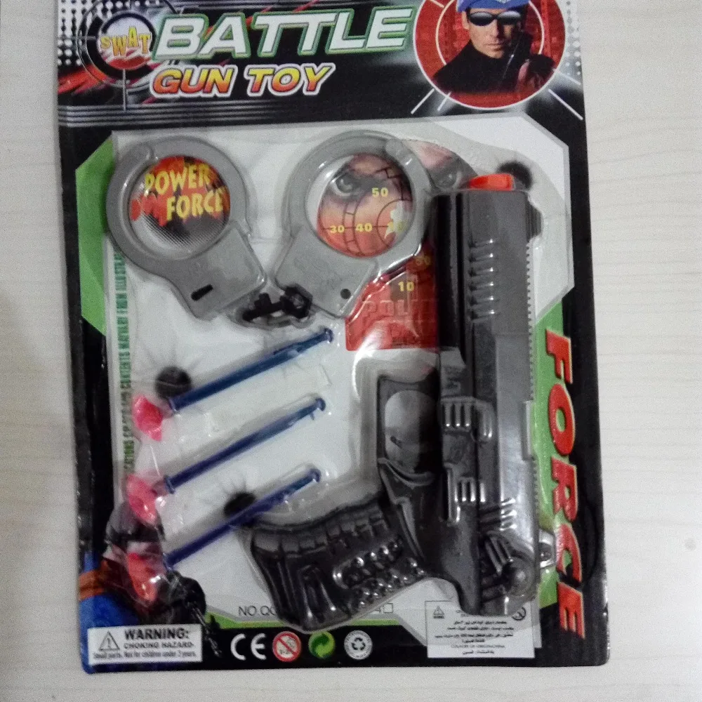 The form a complete set of children's entertainment plastic toy