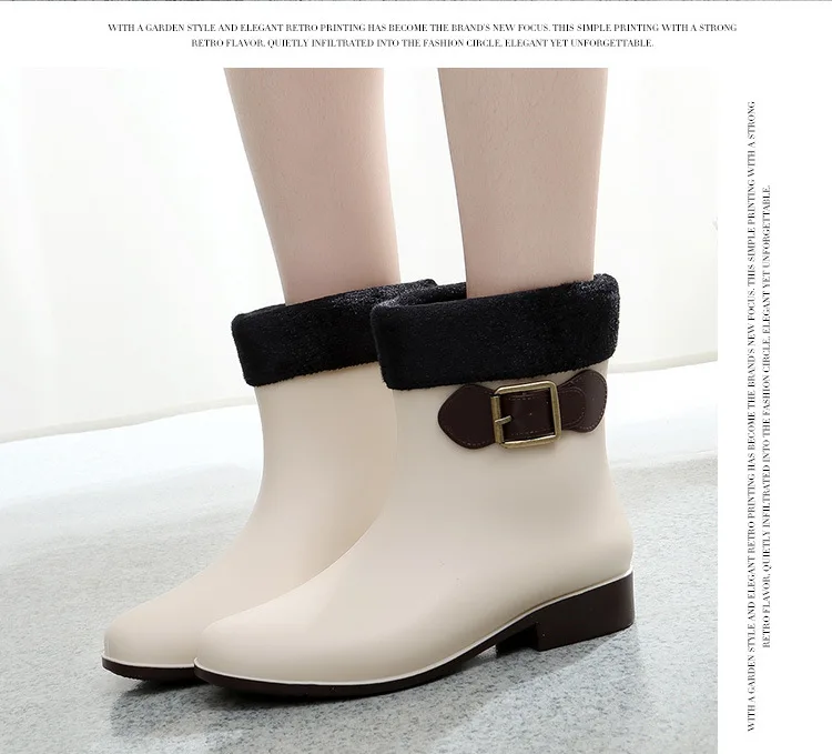 3377777564_563697925