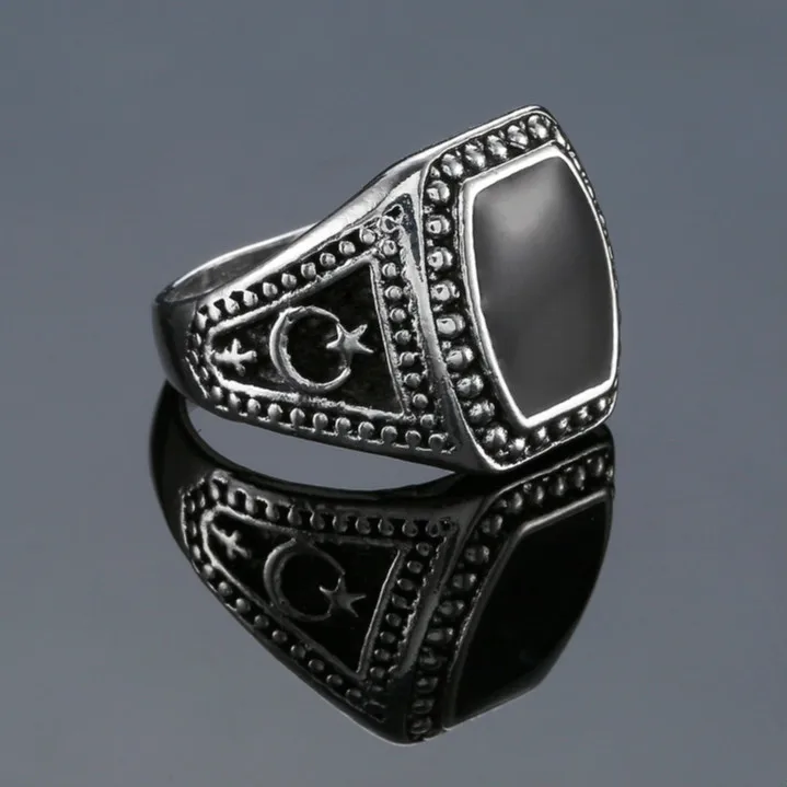 

High Quality Antique Silver Plated Men Ring Christmas New Ring Black Square Enamel Rings Fine Jewelry 8-10
