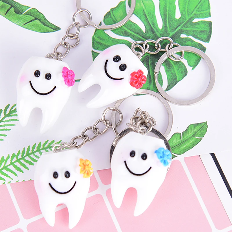 

2pcs Lovely Cartoon Simulation Tooth Pendant Keychain Small Gifts Promotional Gifts For Dentist & Dental Hospitals / Clinics