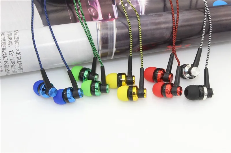 2016 NEW jack 3.5mm Cloth Wire earphone with mic microphoe For Mp3/Mp4