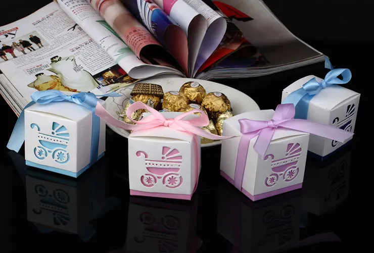 50pcs Laser Cut Carriage Gift Candy Boxes Wedding Favors and Gifts Baby Shower Party Decoration