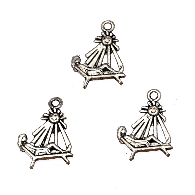 Wholesale Charms 15pcs Antique Silver Alloy Sunbather Beach Chair People Sun Charm Pendant Jewelry Findings Gift 26X19mm MS024