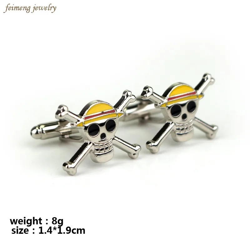 

One Piece The Straw Hat Pirates Skull Logo Cufflinks Silver Plated Cufflinks for Men Shirt Cuff Links Jewelry