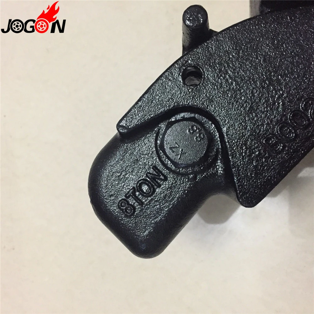 A 8