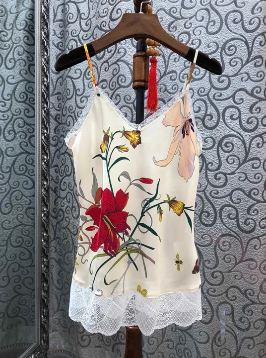 

2019 summer new women's sexy V-neck lace side print sling top