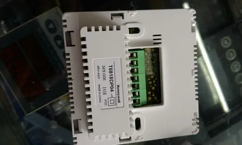 Аутентичный T6818DP04 центральный термостат кондиционирования воздуха lcd Цифровой температурный переключатель