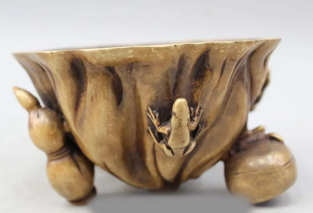 

4" China Chinese Dynasty Palace Copper Lotus Leaf Frog Incense Burner Censer