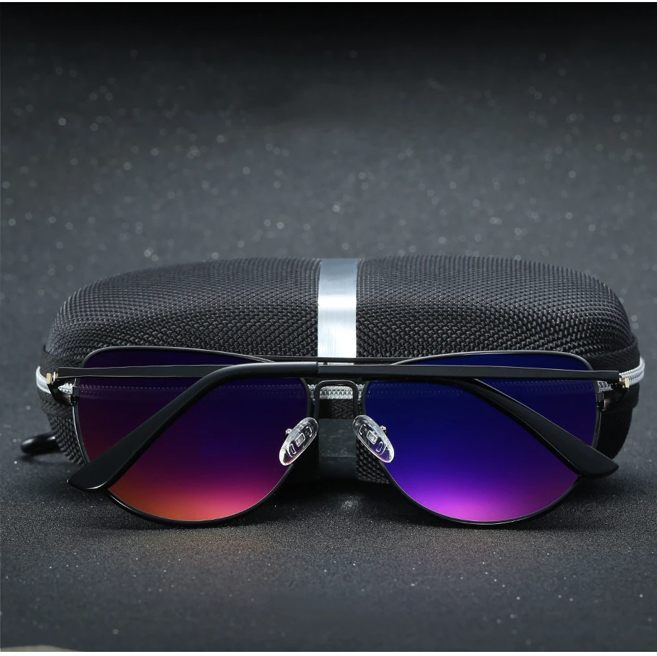 3807187303_1456972874