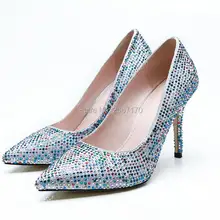 Новинка; Модные женские свадебные туфли-лодочки на высоком каблуке с разноцветными кристаллами; свадебные туфли-лодочки на высоком каблуке с острым носком и бриллиантами;
