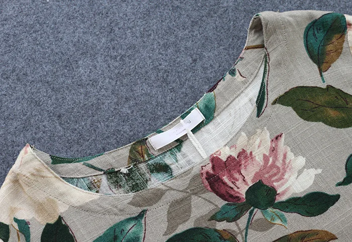 2743270731_893018027