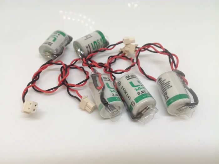 

4pcs/lot New Original SAFT LS14250 14250 1/2AA LiSOCL2 3.6V 1250mAh PLC Battery Batteries With Plug
