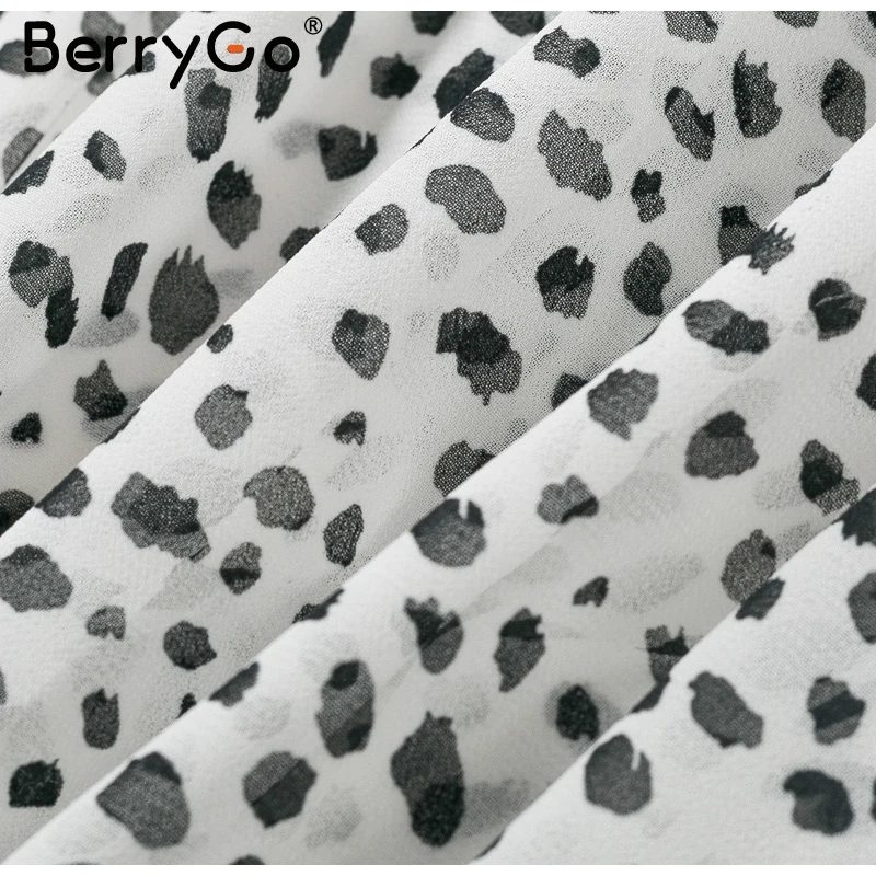 BerryGo, Милая женская блузка в горошек, рубашка, элегантная, длинный рукав, на шнуровке, шифон, топы, Осень-зима, пуловер, блузка, рубашка
