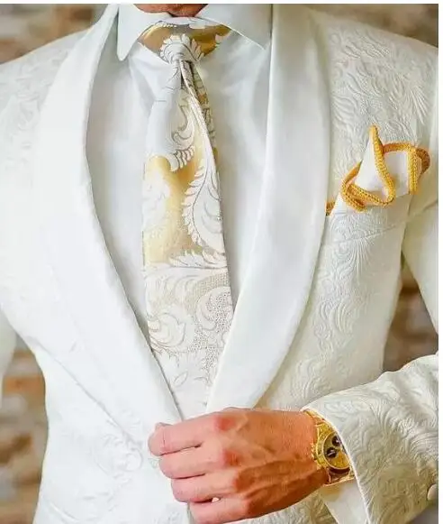 

Custom Made Men Suits Slim Fit White Paisley Groom Tuxedos Groomsmen One Button Shawl Lapel Best Man Suit Wedding Men's Blazer
