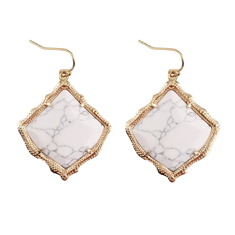 Gold Howlite