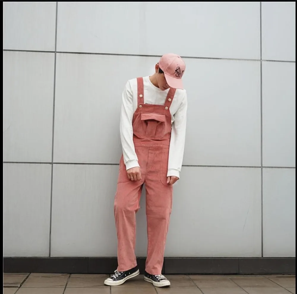 Горячая Новая мода цельный Штаны мужские повседневные штаны Свободные корейский двубортный комбинезон певица сценические костюмы Комбинезоны для малышек