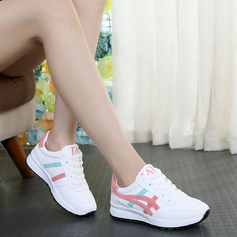 

Women Sneakers 2018 Spring Autumn Vulcanized Shoes Ladies Casual Shoes Breathable Walking Mesh Flat Shoes Tenis Feminino QQ-11