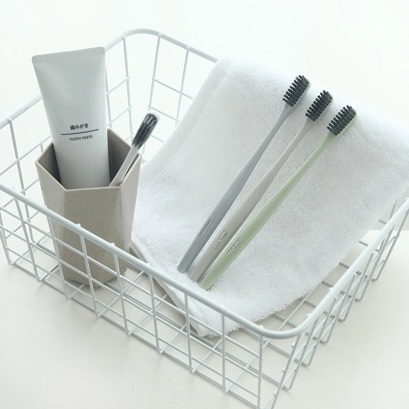 

New 4 Pcs/ Set Soft Oral Hygiene Wheat Straw Handle Charcoal Toothbrush Solid Color Portable Couple Toothbrushes
