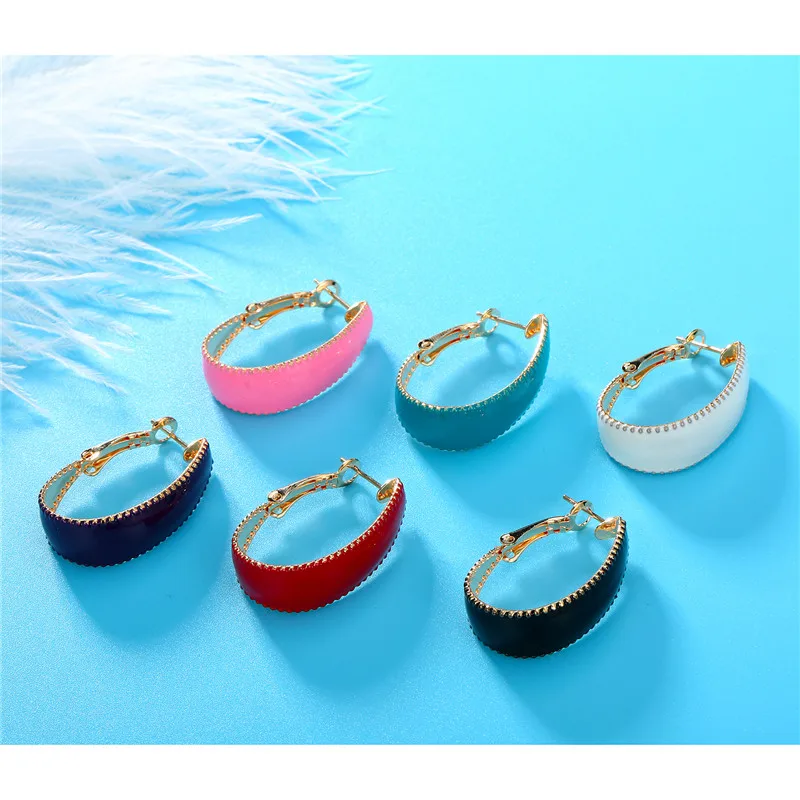 

1Pair European Classical Colorful Oval Geometric Hoop Earrings Women Elegant Simple Gold Color Round Circle EarringsJewelry E608