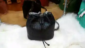 

free shipping 2017 beautiful bag casual bag genuine woven bag girl bag