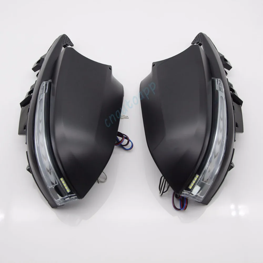 Toyota Highlander side mirror light 9