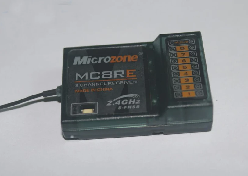 

Microzone MC8RE Receiver 8CH PWM+SBUS DC 2V-9V For MC8A MC8B Transmitter Fixed Wing UAV Helicopter Boat VS MC6RE MC7RB
