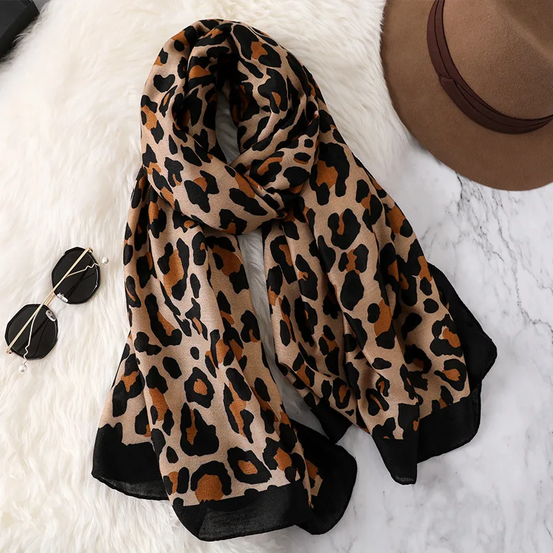 Brand Desginer Scarf Shawl Leopard Print Soft Silk Scarves Beach Wrap