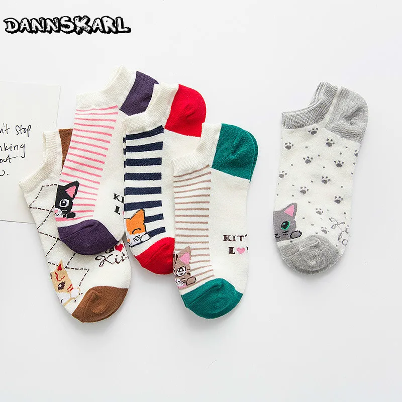 

Autumn New Pattern Women Socks Winter Stripe Funny Socks Women Hosiery Short Cotton Socks Calcetines Kawaii Boat Sock Meias