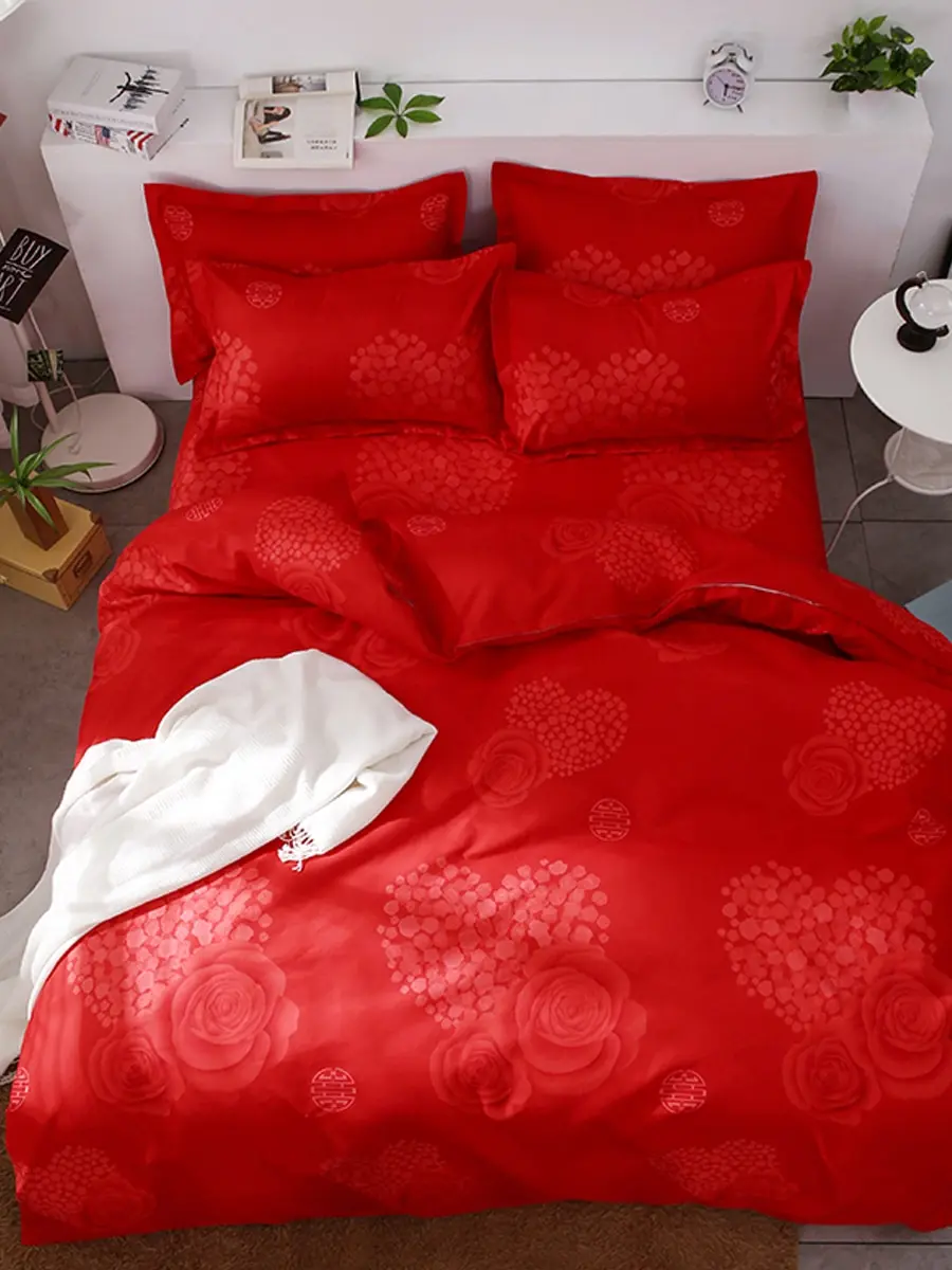 

4Pcs Duvet Cover Set Romantic Solid Color Skin-Friendly Comfortable Bedding Set