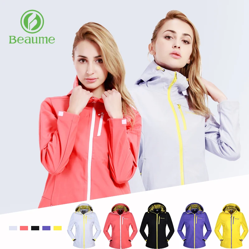 

Beaume Waterproof Sports Lightweight Hooded Thick Winter Women's Jacket for Hiking 71016