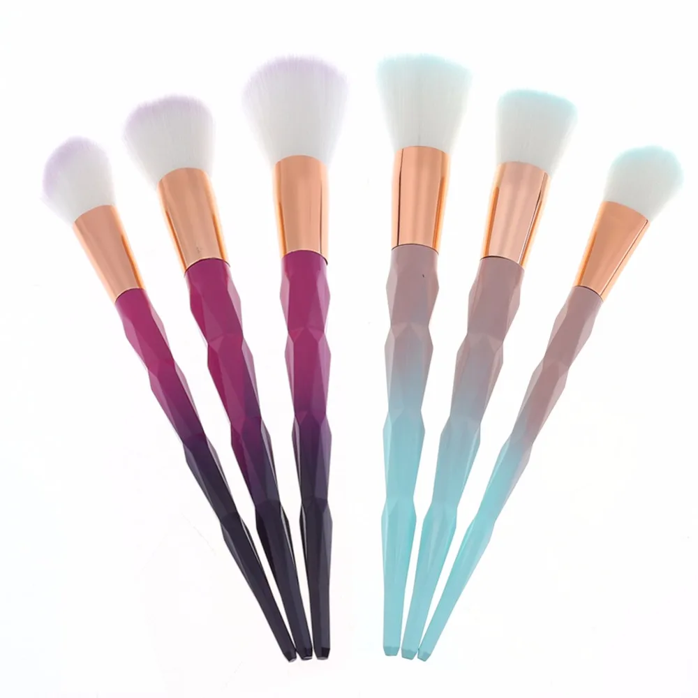 

3pcs Professional Diamond Makeup Brush Set Thread Handle Makeup Brushes Cosmetics Blusher Powder Blending Smooth Diamond Brush